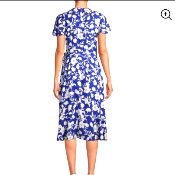 Time and Tru NWT Low Neck Midi Length Floral Wrap Dress Blue and White 537 - Picture 3 of 11